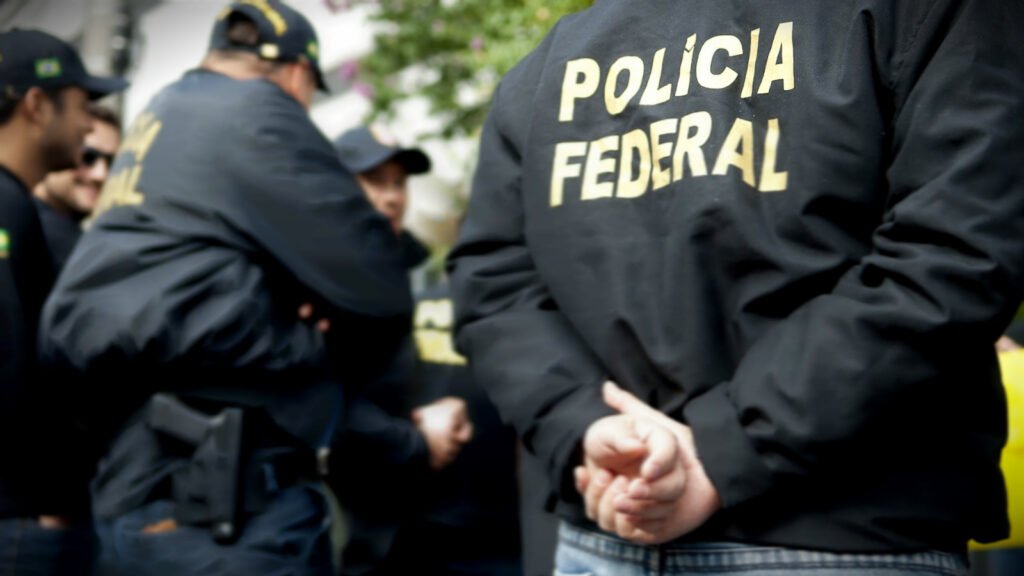 Corrupção: Não havendo profecia, o povo se corrompe